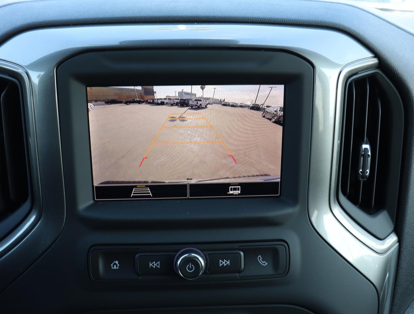 2025 Chevrolet Silverado 1500 Vehicle Photo in LOS ANGELES, CA 90007-3794