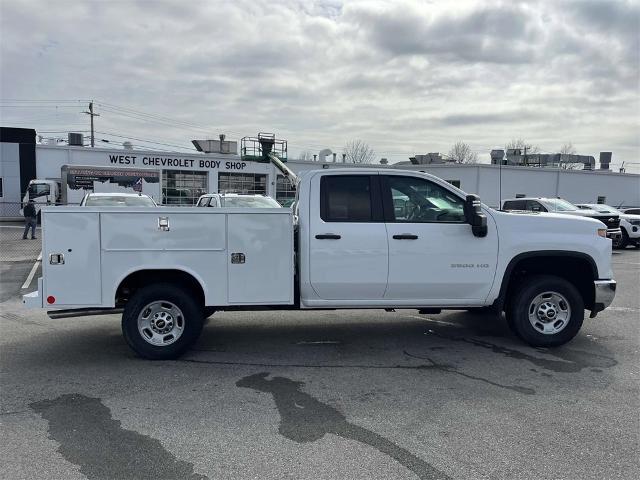 2024 Chevrolet Silverado 2500 HD Vehicle Photo in ALCOA, TN 37701-3235