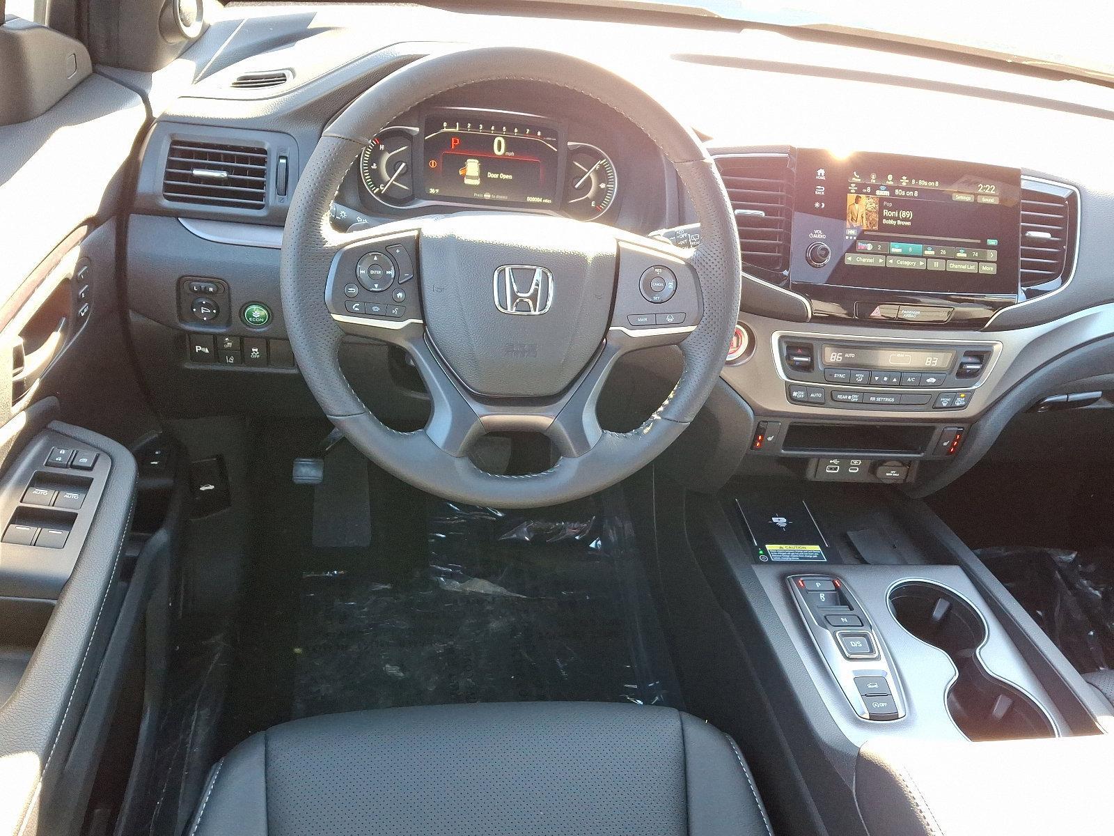 2025 Honda Passport Vehicle Photo in Harrisburg, PA 17111