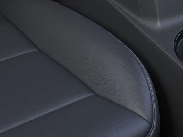 2025 Chevrolet Colorado Vehicle Photo in MOON TOWNSHIP, PA 15108-2571