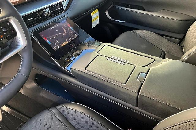 2025 INFINITI QX80 Vehicle Photo in Grapevine, TX 76051