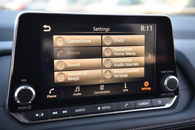 2025 Nissan Rogue Vehicle Photo in Ballwin, MO 63011