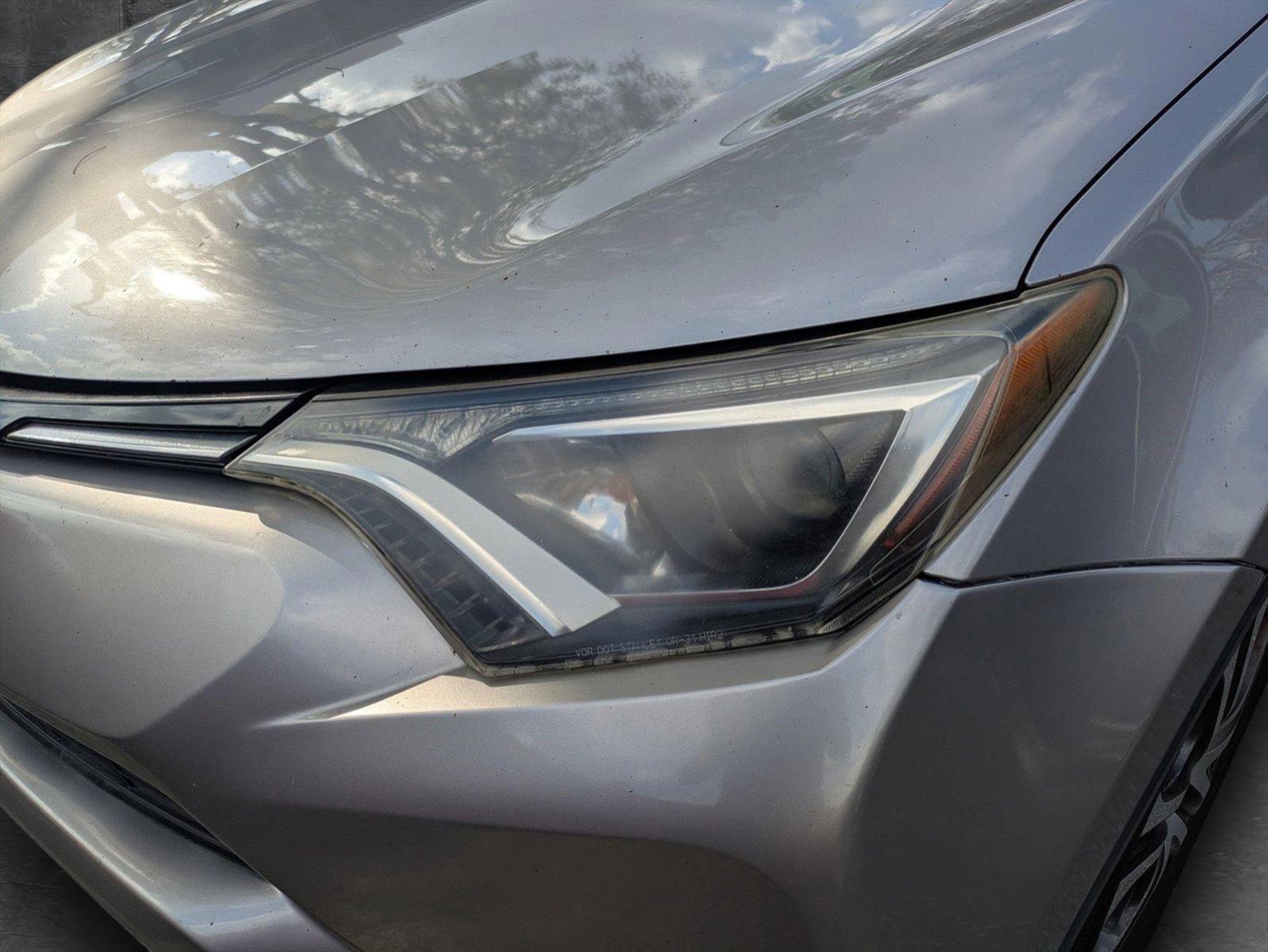 2017 Toyota RAV4 Vehicle Photo in GREENACRES, FL 33463-3207