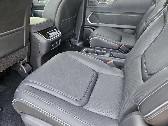 2025 INFINITI QX80 Vehicle Photo in Fort Worth, TX 76132