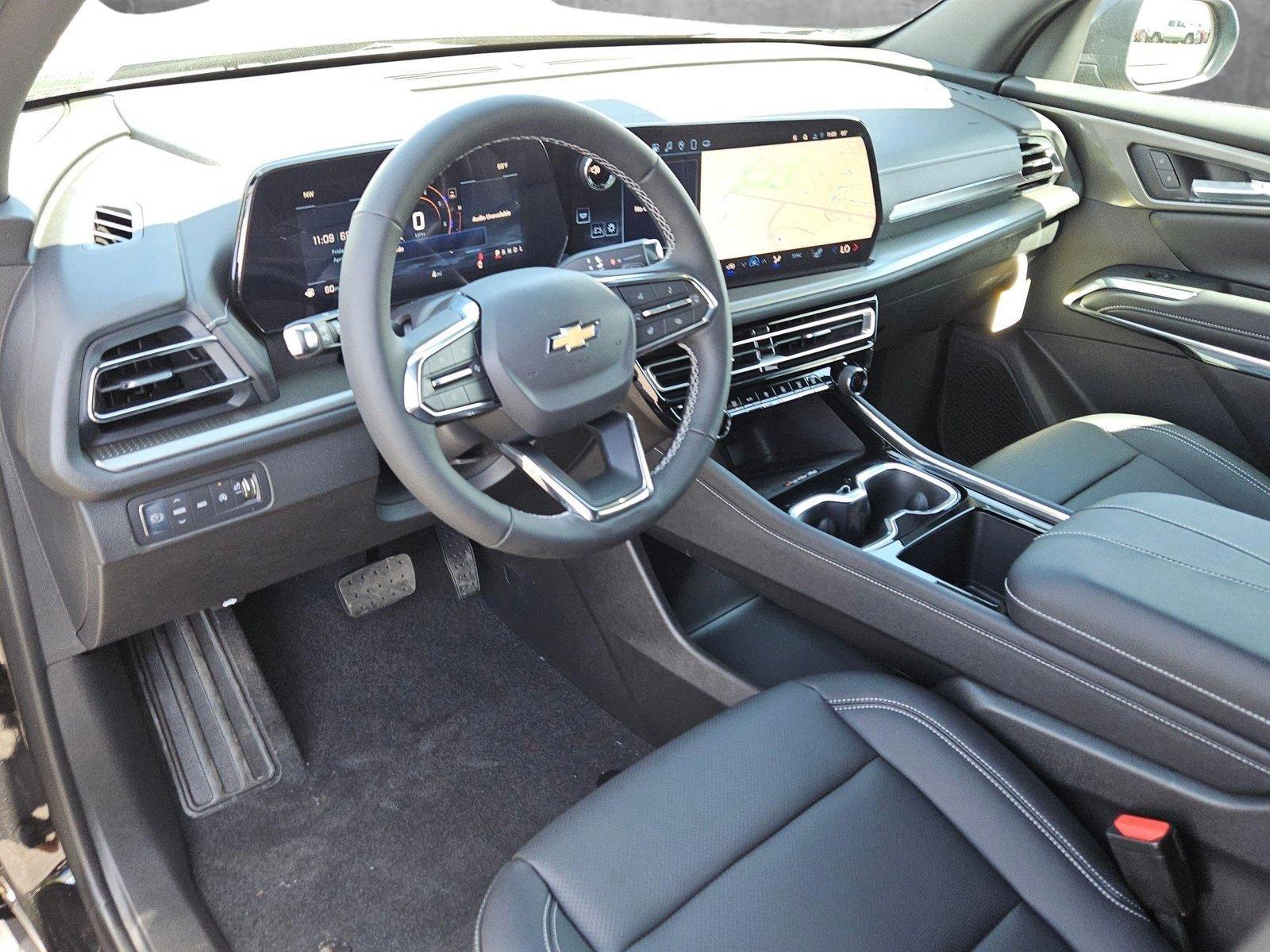 2025 Chevrolet Traverse Vehicle Photo in PEORIA, AZ 85382-3715