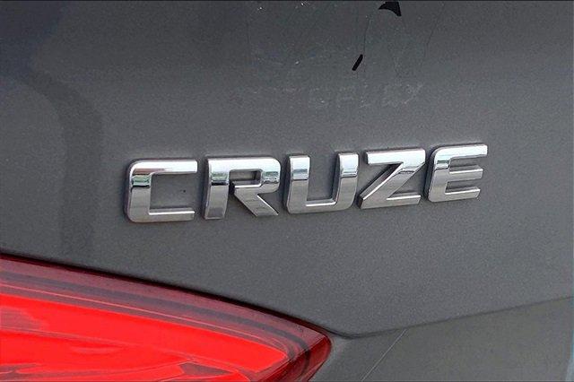 2018 Chevrolet Cruze Vehicle Photo in INDEPENDENCE, MO 64055-1377