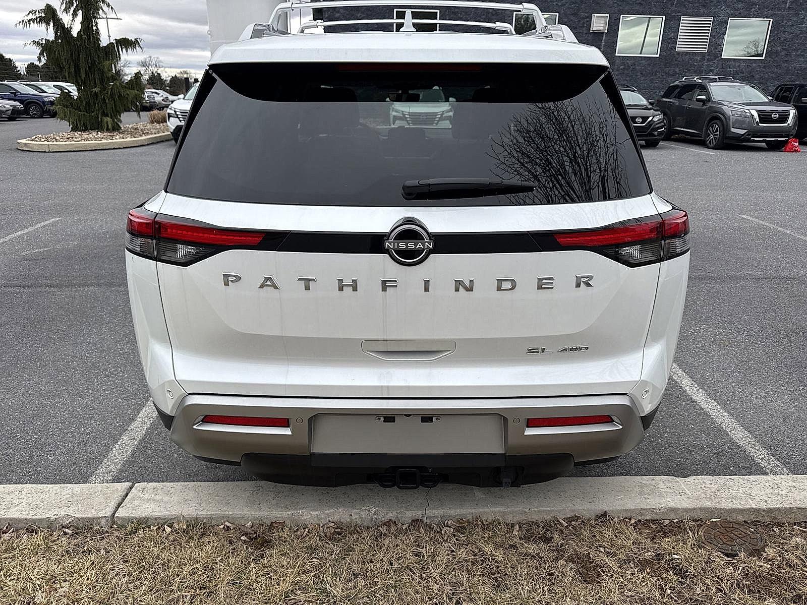 2025 Nissan Pathfinder Vehicle Photo in Mechanicsburg, PA 17050-2306