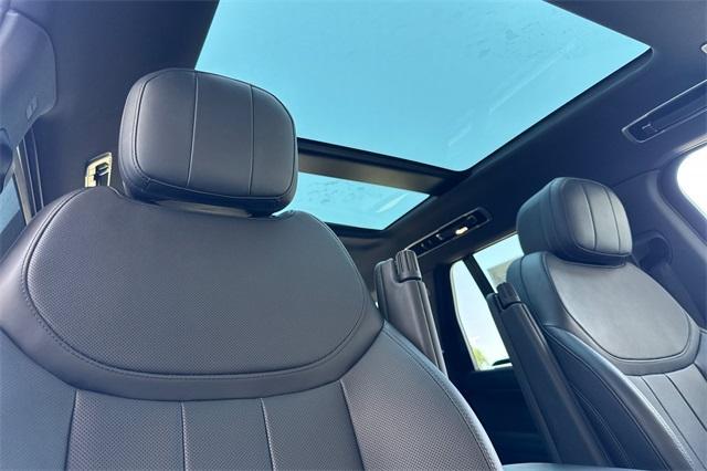 2023 Land Rover Range Rover Vehicle Photo in ELK GROVE, CA 95757-8703