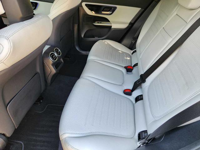 2025 Mercedes-Benz GLC Vehicle Photo in HOUSTON, TX 77079