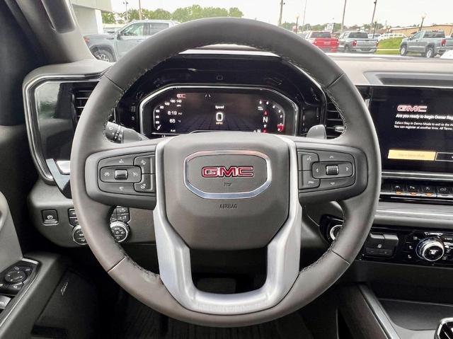 2025 GMC Sierra 1500 Vehicle Photo in EFFINGHAM, IL 62401-2832