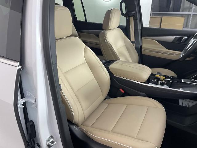2025 Buick Enclave Vehicle Photo in GILBERT, AZ 85297-0402