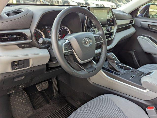 2022 Toyota Highlander Vehicle Photo in San Antonio, TX 78230
