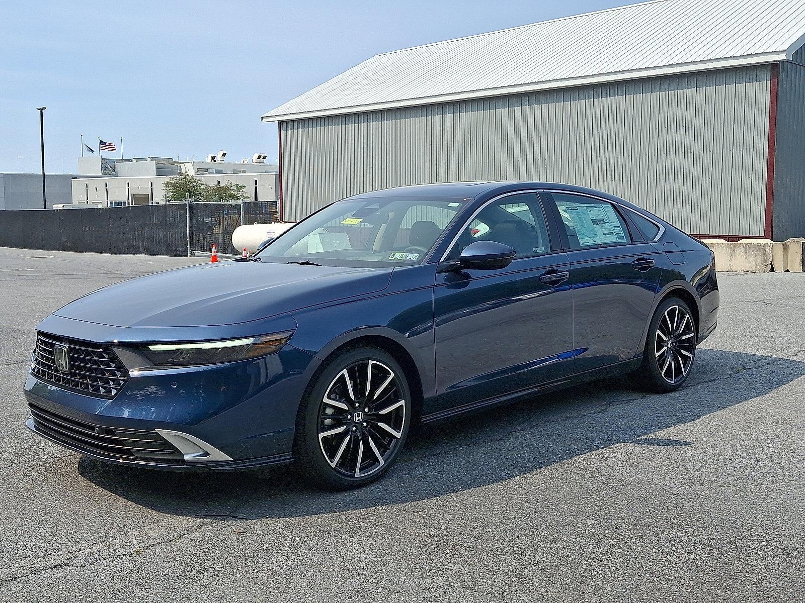 2025 Honda Accord Hybrid Vehicle Photo in Harrisburg, PA 17111