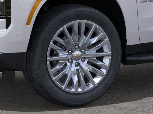 2025 Chevrolet Suburban Vehicle Photo in ENGLEWOOD, CO 80113-6708
