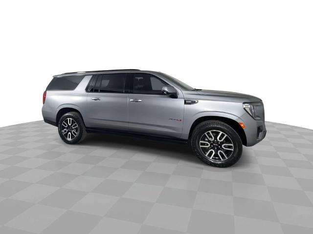2024 GMC Yukon XL Vehicle Photo in GILBERT, AZ 85297-0402