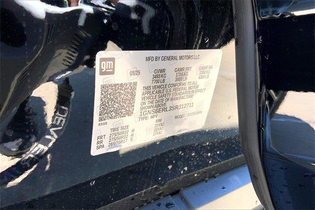 2025 Chevrolet Suburban Vehicle Photo in KANSAS CITY, MO 64114-4502
