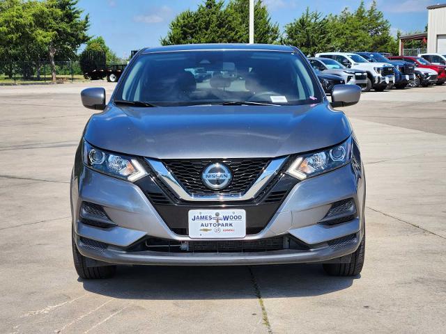 2022 Nissan Rogue Sport Vehicle Photo in DENTON, TX 76210-9321