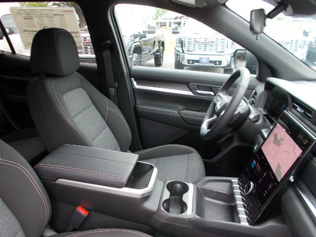 2026 GMC Terrain Vehicle Photo in LOWELL, MA 01852-4336