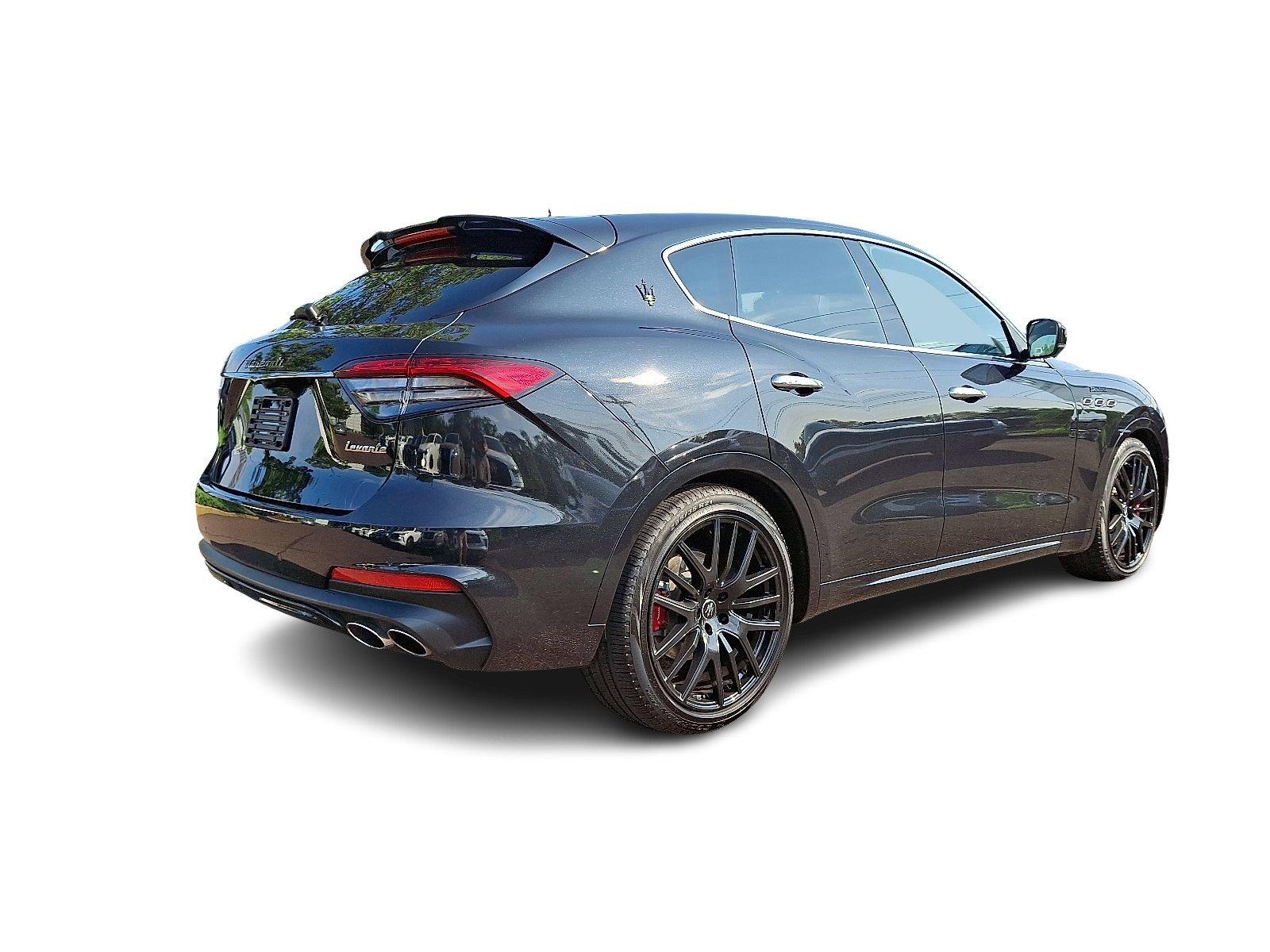 2024 Maserati Levante Vehicle Photo in Willow Grove, PA 19090