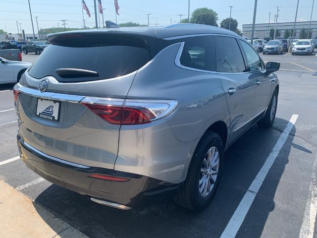 2024 Buick Enclave Vehicle Photo in GREEN BAY, WI 54304-5303
