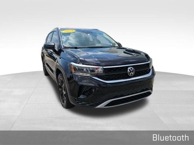 2022 Volkswagen Taos Vehicle Photo in Fishers, IN 46038
