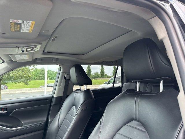 2022 Toyota Highlander Vehicle Photo in Flemington, NJ 08822