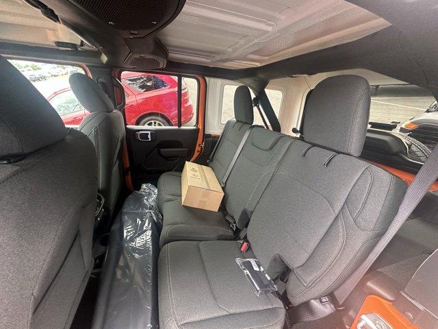 2025 Jeep Wrangler Vehicle Photo in Doylsetown, PA 18901