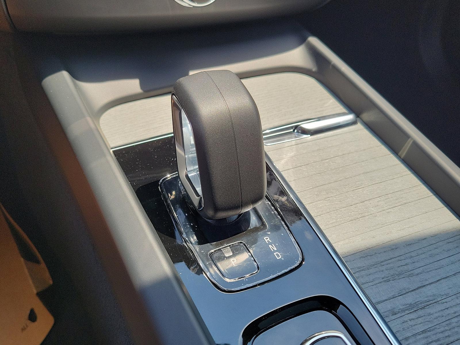 2025 Volvo XC60 Plug-In Hybrid Vehicle Photo in Trevose, PA 19053
