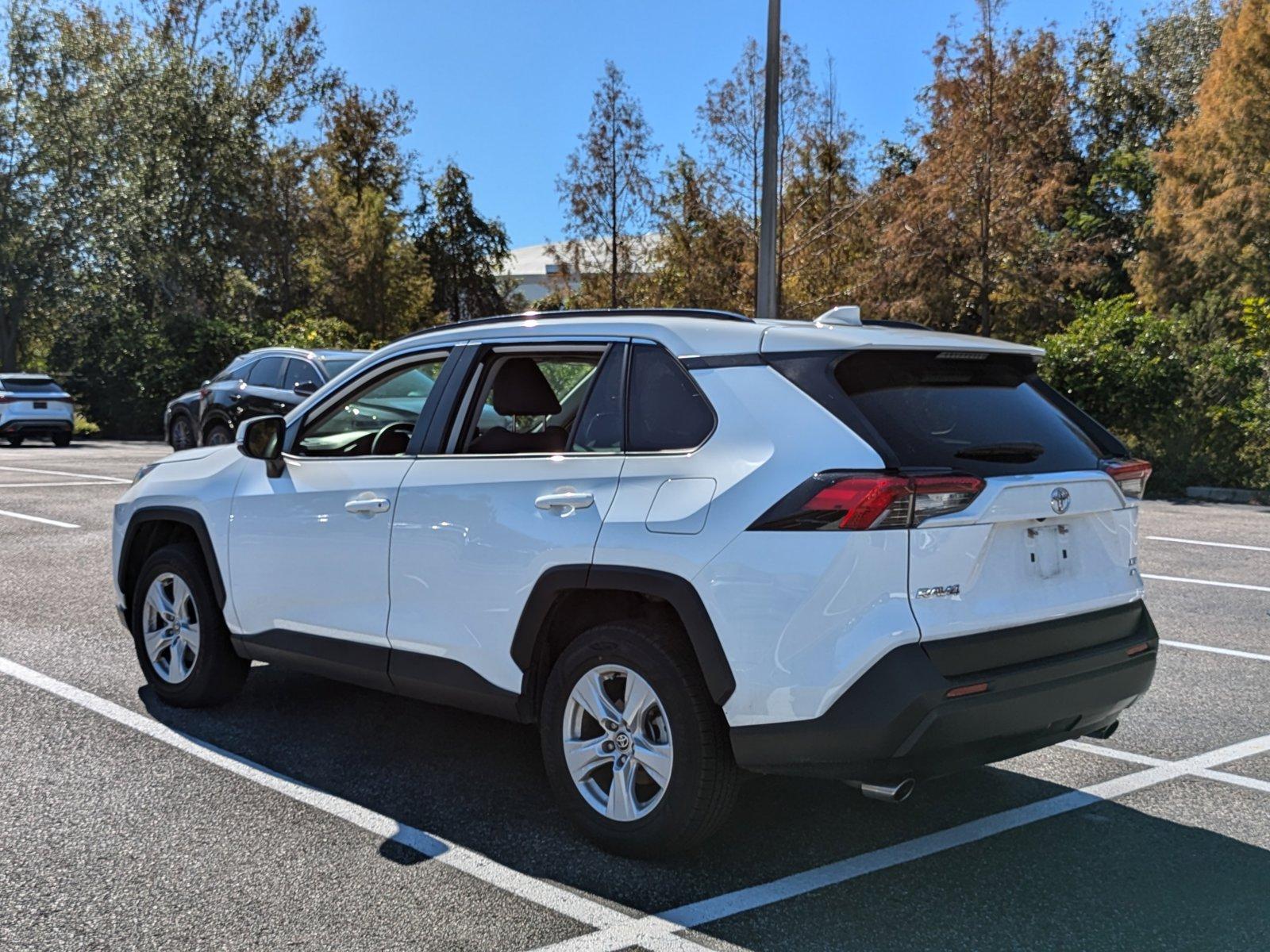 2020 Toyota RAV4 Vehicle Photo in Clearwater, FL 33761