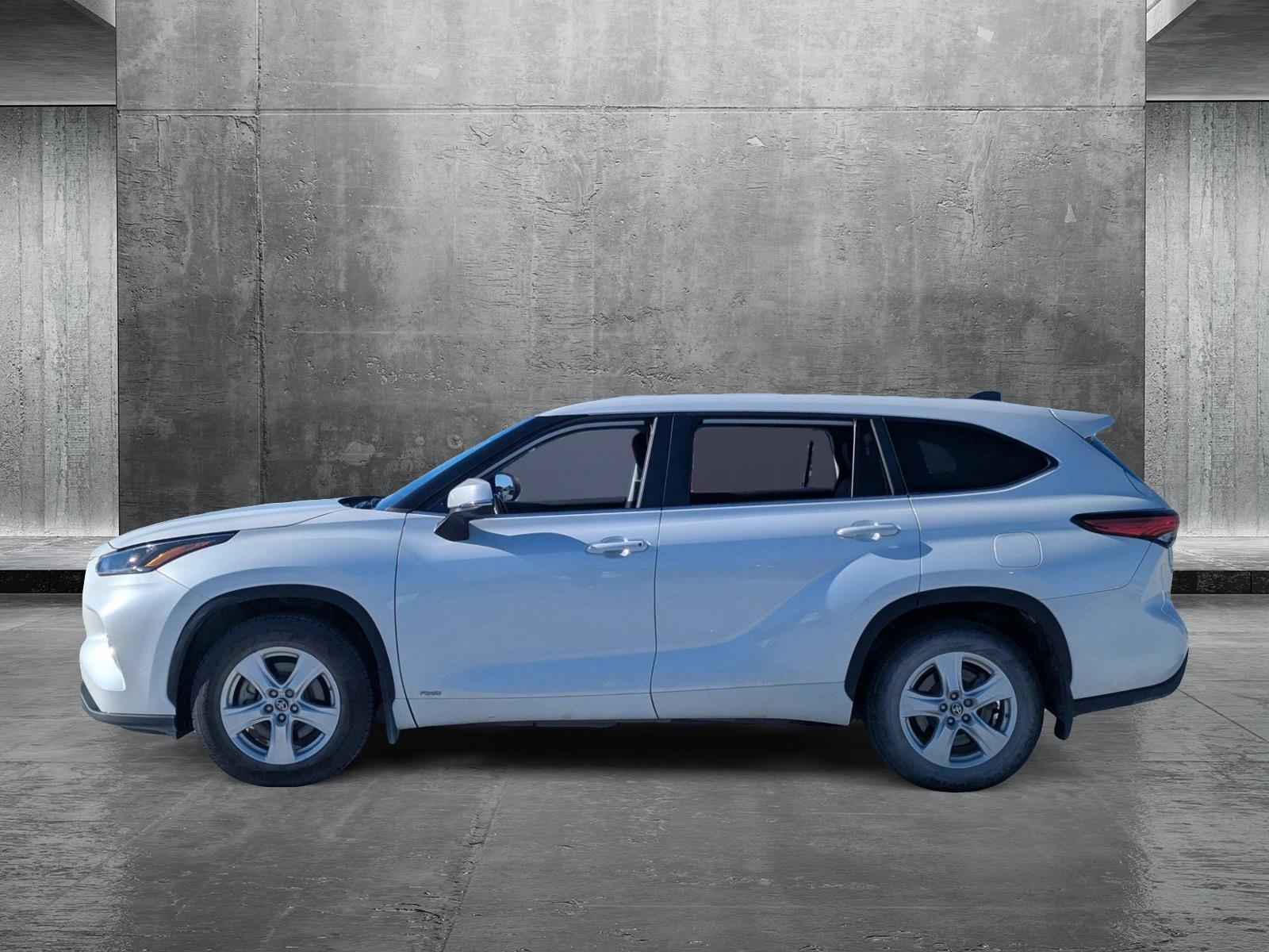 2023 Toyota Highlander Vehicle Photo in Ft. Myers, FL 33907