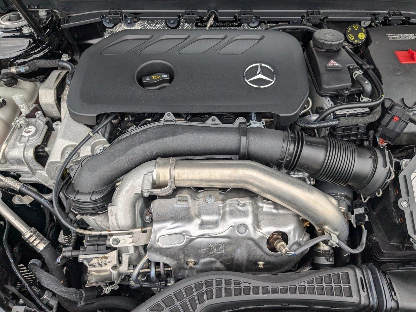 2025 Mercedes-Benz CLA Vehicle Photo in Sarasota, FL 34231