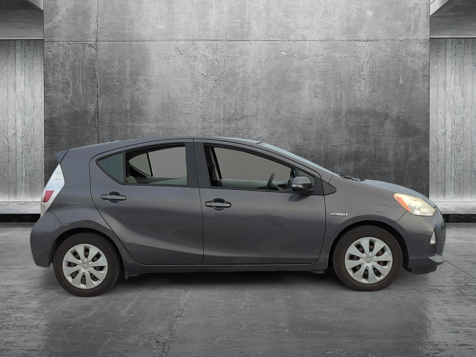 2013 Toyota Prius c Vehicle Photo in Ft. Myers, FL 33907