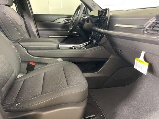 2025 Chevrolet Traverse Vehicle Photo in PHOENIX, AZ 85014-3381