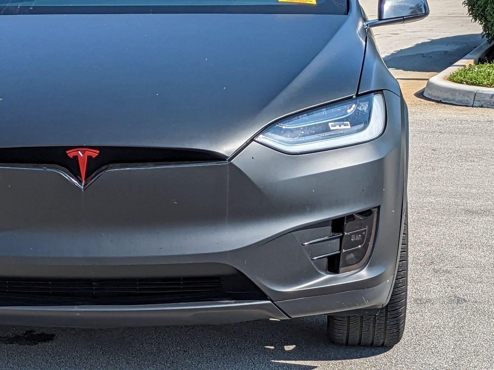 2021 Tesla Model X Vehicle Photo in Delray Beach, FL 33444