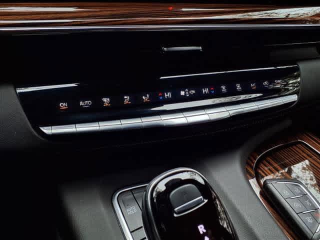 2021 Cadillac Escalade Vehicle Photo in San Antonio, TX 78230-1001