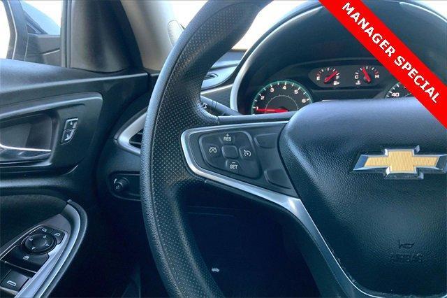 2022 Chevrolet Malibu Vehicle Photo in TOPEKA, KS 66609-0000
