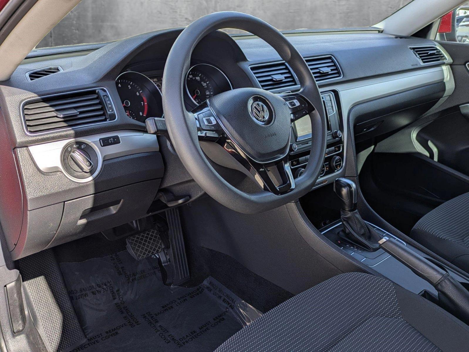 2017 Volkswagen Passat Vehicle Photo in Tustin, CA 92782