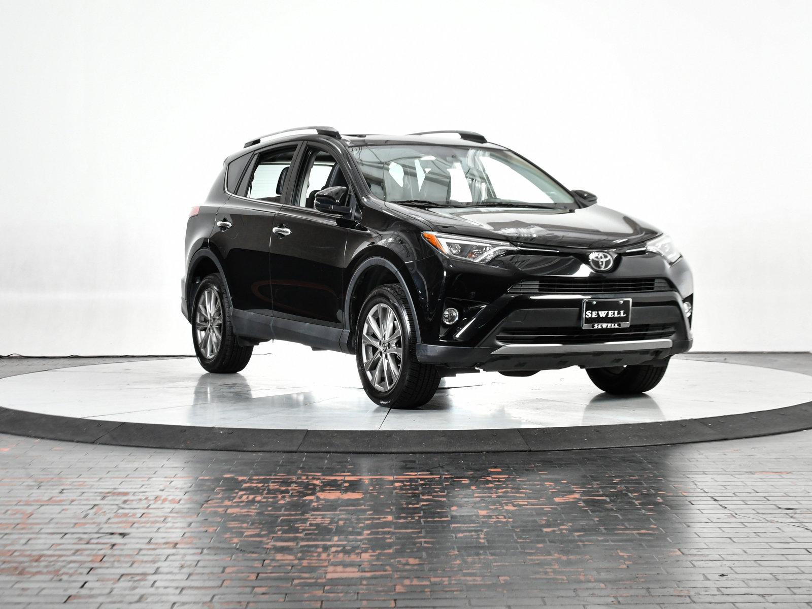 2017 Toyota RAV4 Vehicle Photo in DALLAS, TX 75235