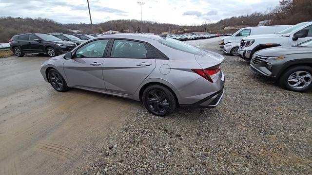 2024 Hyundai ELANTRA Vehicle Photo in Pleasant Hills, PA 15236