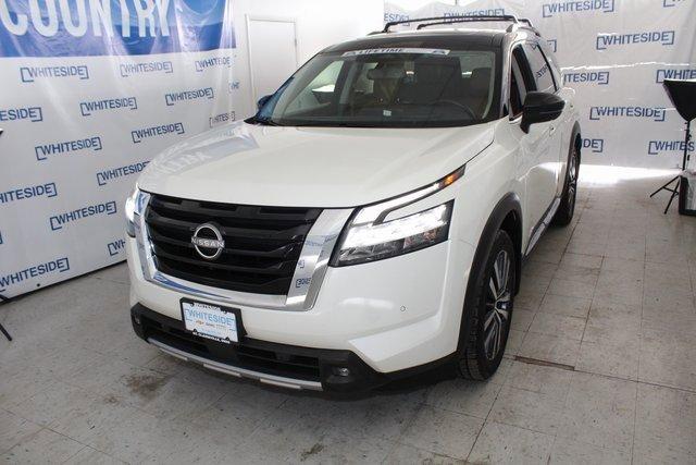 2022 Nissan Pathfinder Vehicle Photo in SAINT CLAIRSVILLE, OH 43950-8512