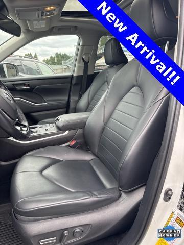 2020 Toyota Highlander Vehicle Photo in Puyallup, WA 98371