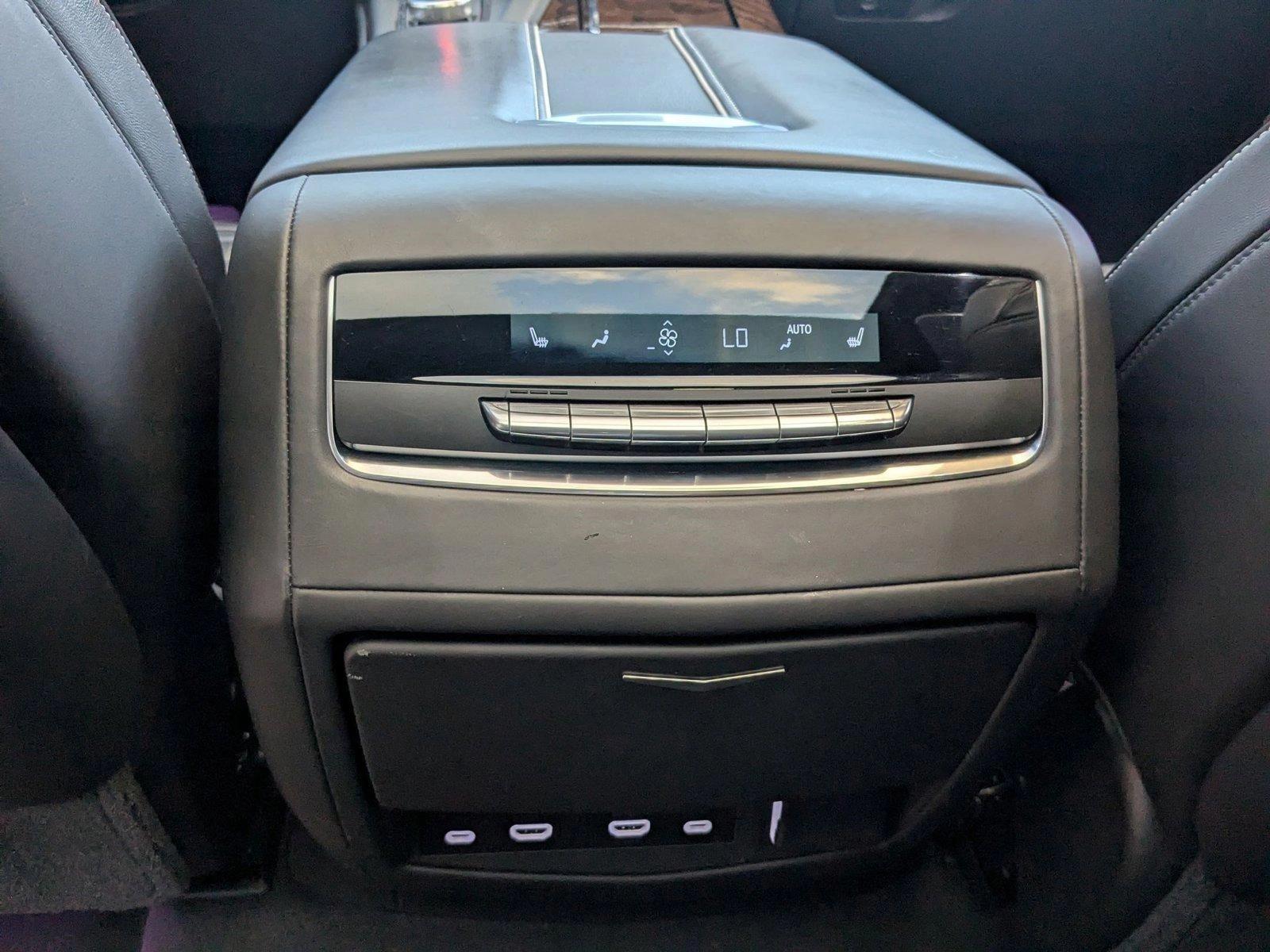 2021 Cadillac Escalade ESV Vehicle Photo in PEMBROKE PINES, FL 33024-6534