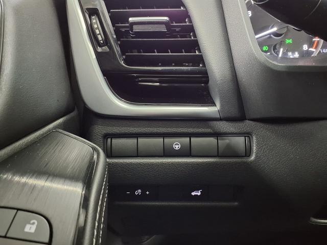 2022 Nissan Rogue Vehicle Photo in Oshkosh, WI 54904