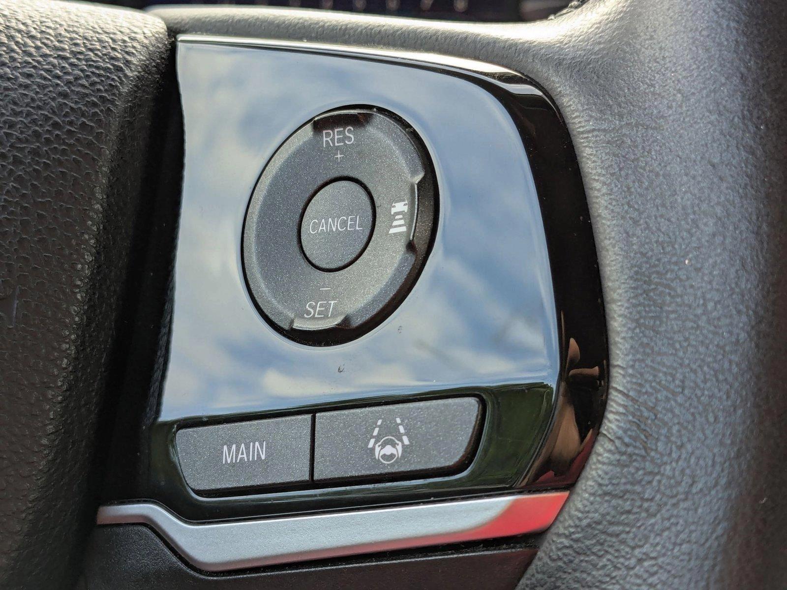 2022 Honda Pilot Vehicle Photo in Miami, FL 33015