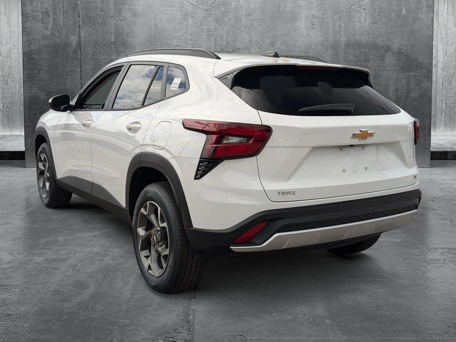 2025 Chevrolet Trax Vehicle Photo in MIAMI, FL 33134-2699