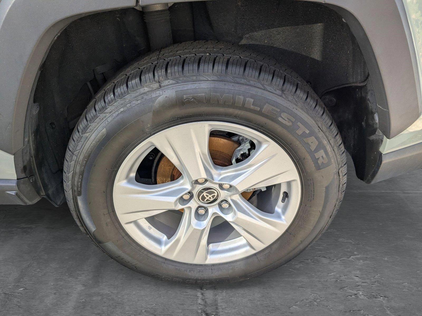 2021 Toyota RAV4 Vehicle Photo in Clearwater, FL 33761