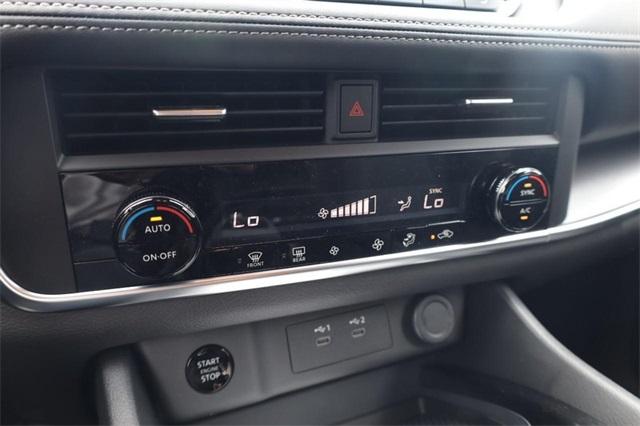 2025 Nissan Rogue Vehicle Photo in Hazelwood, MO 63042