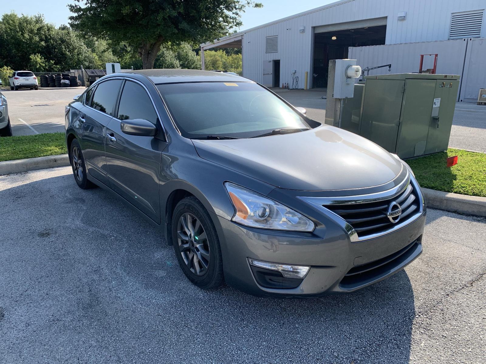 Used 2015 Nissan Altima S with VIN 1N4AL3AP5FC465623 for sale in Winter Haven, FL