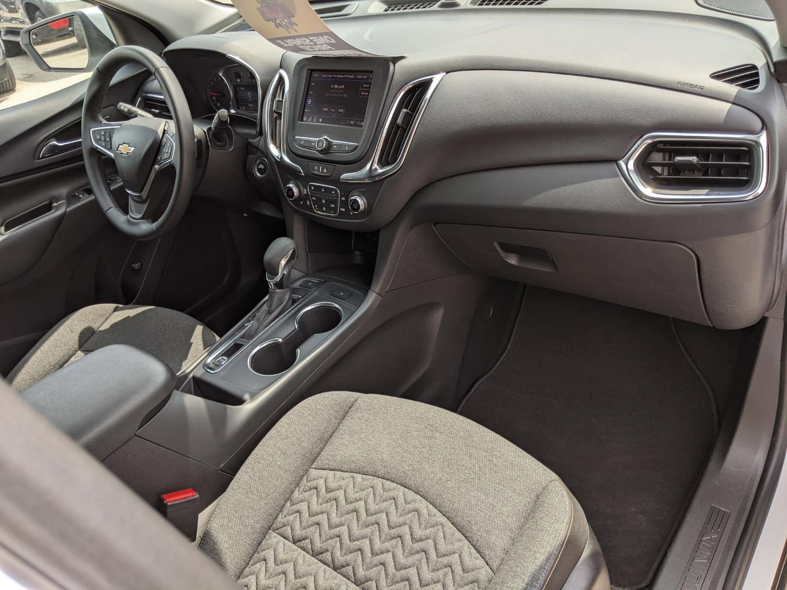 2024 Chevrolet Equinox Vehicle Photo in Seguin, TX 78155