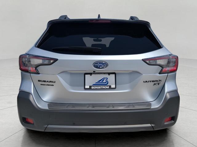 2025 Subaru Outback Vehicle Photo in Green Bay, WI 54304